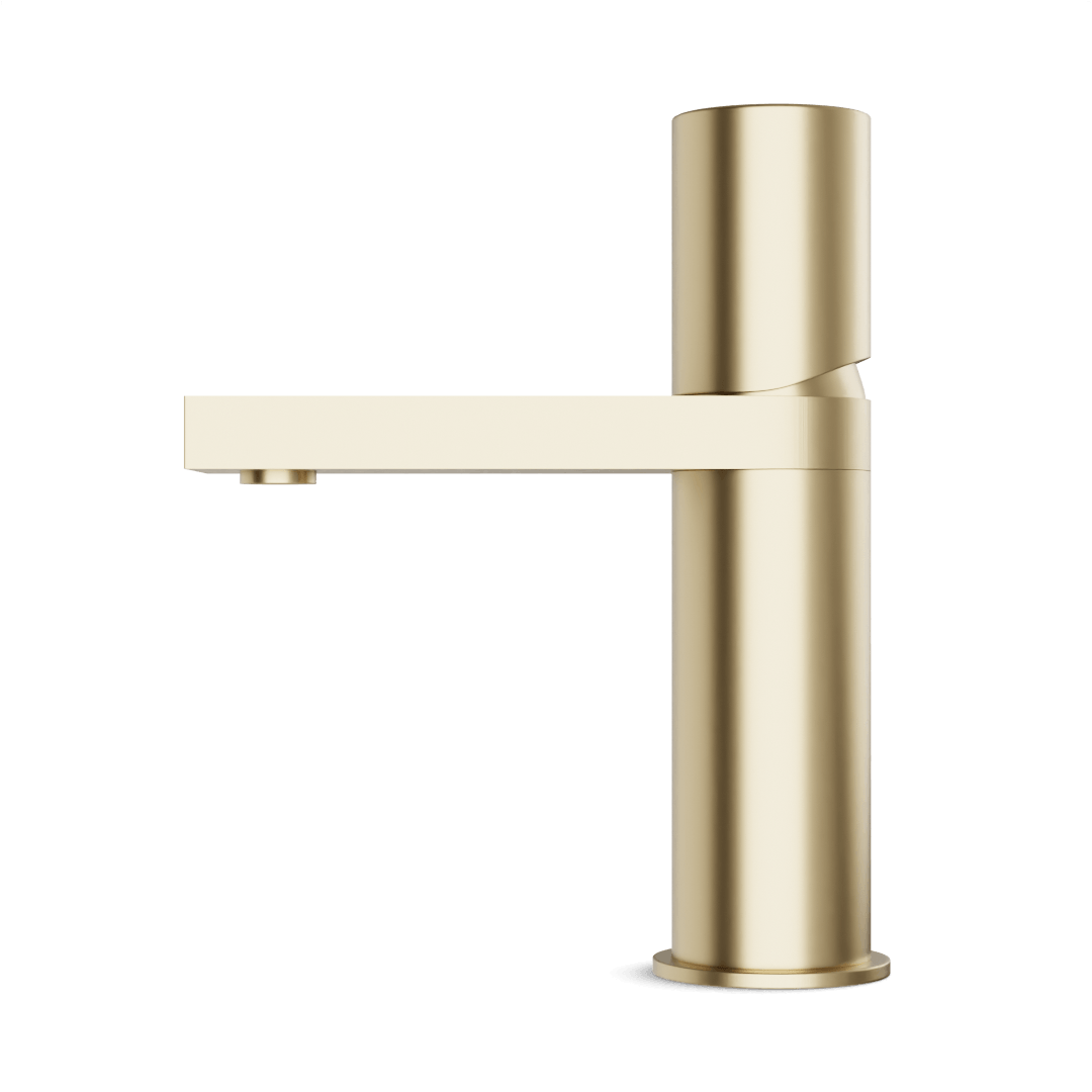 Variant Image 3