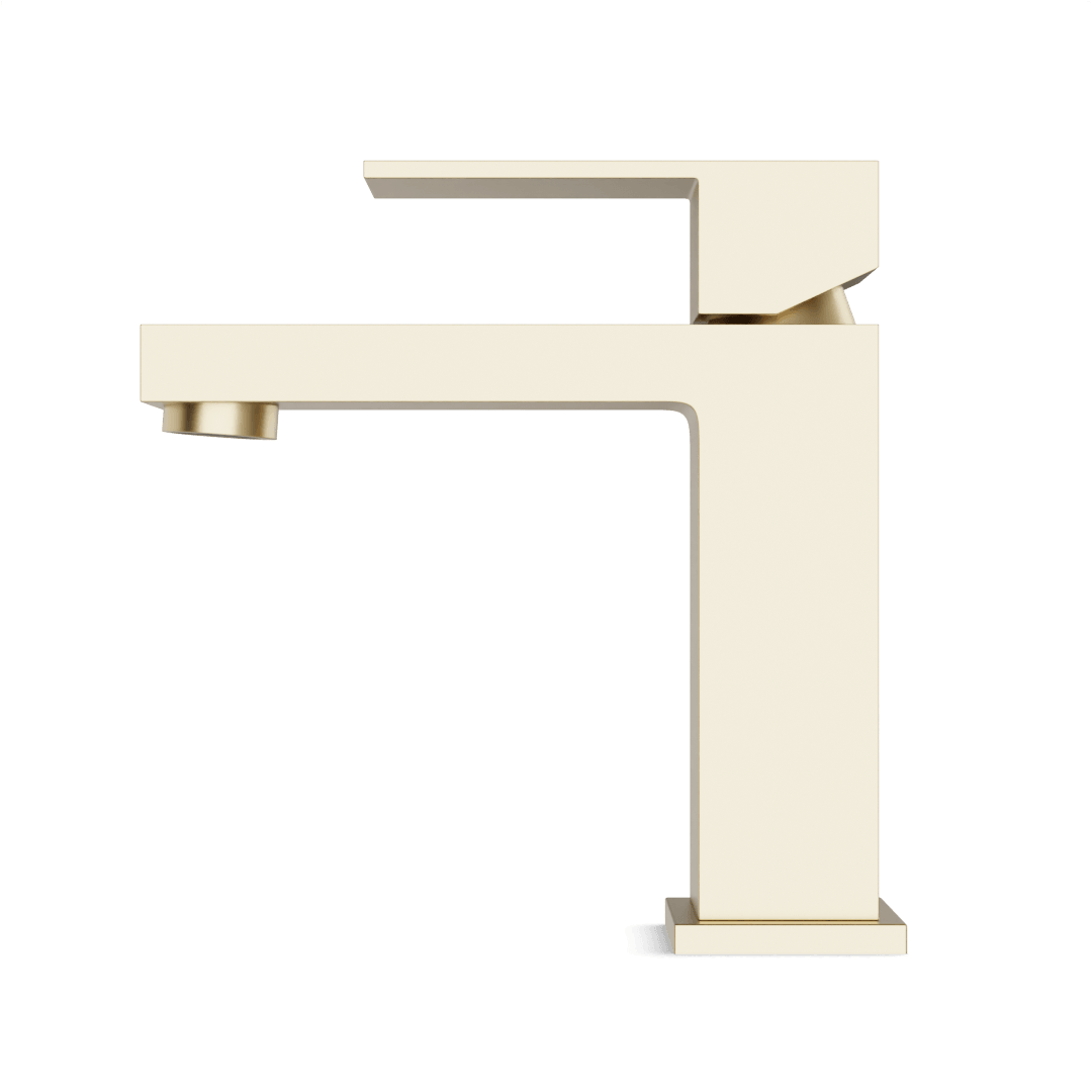 Variant Image 3